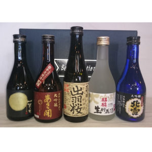 父の日のプレゼントには有名銘柄の日本酒を色々試せる「銘酒飲みくらべセット」がおすすめです。