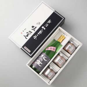 父の日のプレゼントには日本酒とおつまみのセットが人気でおすすめです。