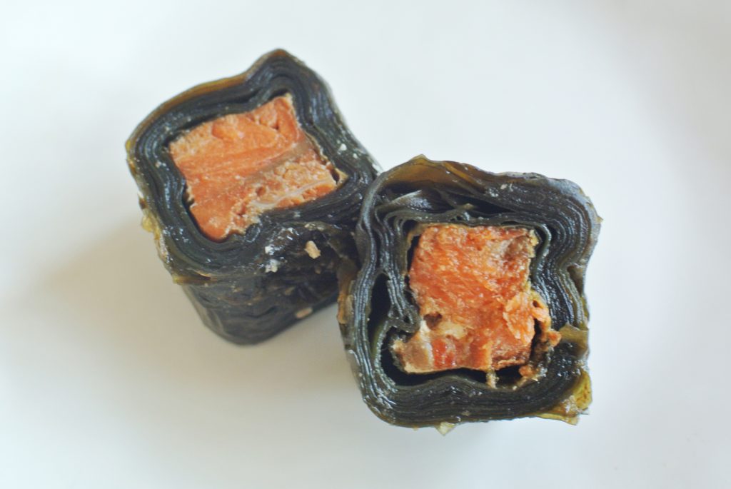 鮭の昆布巻き