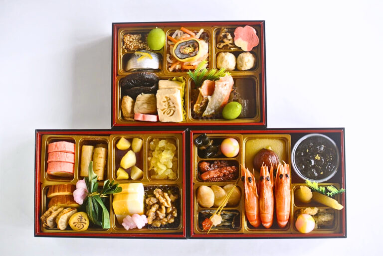 【千賀屋】のおせち【千寿】【金千華】を食べた感想口コミと2027年おせち情報